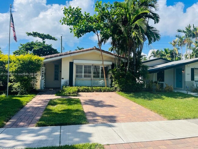 property at 1406 Polk St
