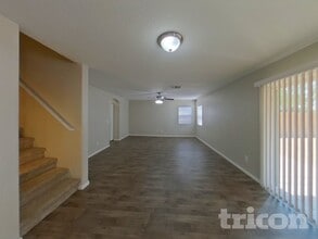 4102 S 62nd Ln in Phoenix, AZ - Building Photo - Building Photo