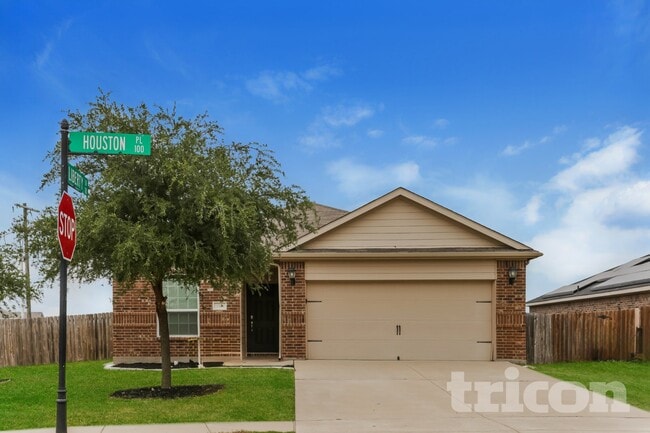 property at 135 Houston Pl