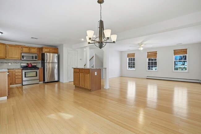 55 Arrowwood Dr in Shrewsbury, MA - Building Photo - Building Photo