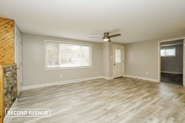 854 Monaca Rd in Monaca, PA - Foto de edificio - Building Photo