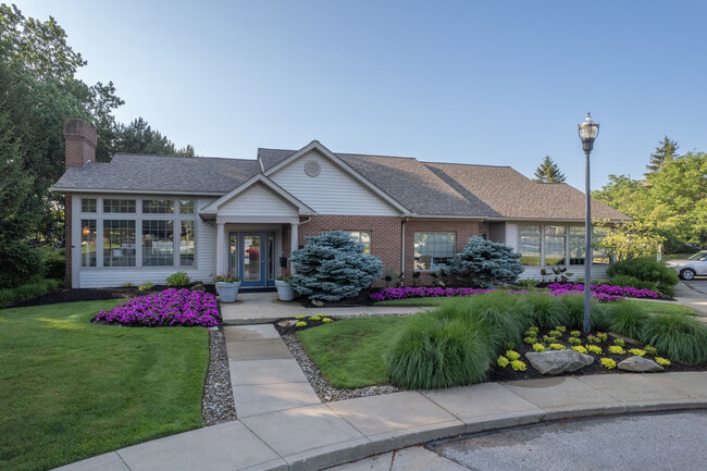 Terraces at Northridge in Brooklyn, OH - Building Photo - Building Photo