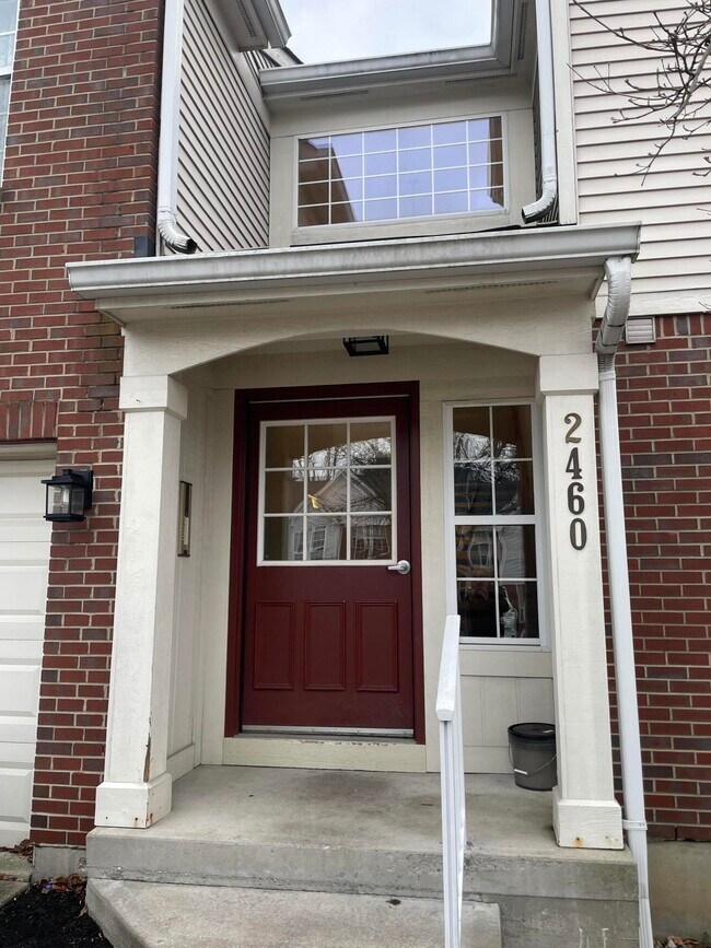 2460 Fountain Pl in Lakeside Park, KY - Building Photo - Building Photo