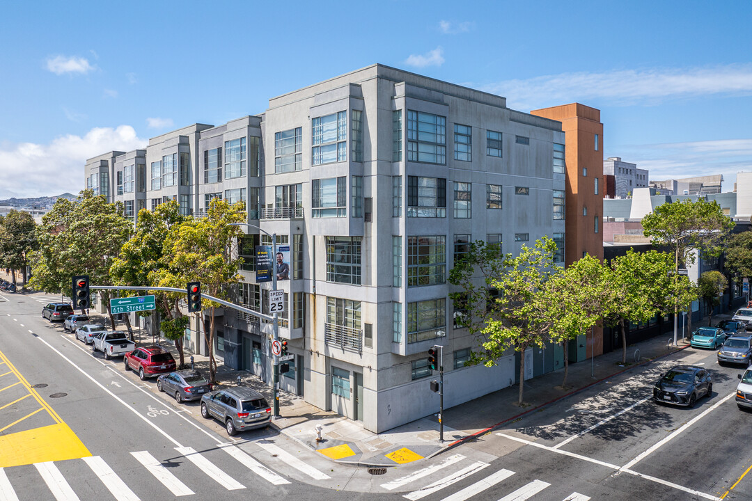 Flower Market Lofts in San Francisco, CA - Foto de edificio