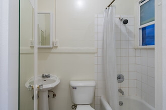 615 Leavenworth in San Francisco, CA - Foto de edificio - Interior Photo