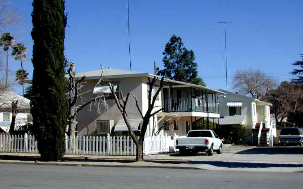 368 N 3rd St in Banning, CA - Building Photo - Building Photo