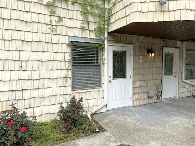 23058 LA-1088 in Mandeville, LA - Building Photo