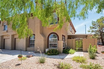 683 Ambling Gait Ave in Henderson, NV - Building Photo - Building Photo