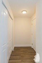 3933 N Clarendon Ave, Unit 203 in Chicago, IL - Building Photo - Building Photo