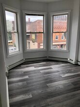 217 College Blvd, Unit 3 Bedroom Apartment in Paterson, NJ - Building Photo - Building Photo