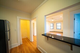 219 Commonwealth Ave in Newton, MA - Building Photo - Building Photo