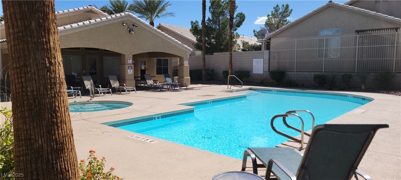 209 Alaska Jade St in Henderson, NV - Building Photo