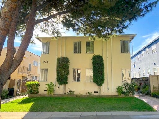 928 17th St in Santa Monica, CA - Building Photo