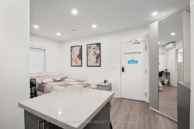 property at 595 St Clair Ave W