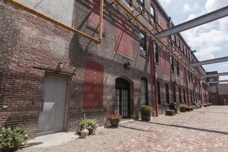 Lofts 125 in Pawtucket, RI - Building Photo - Building Photo