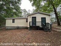 53 Acorn Rd SE photo'