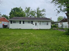 105 Melvin Dr in Sauget, IL - Building Photo