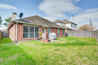 11118 Hunting Path Ct in Houston, TX - Building Photo - Building Photo