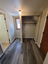 321 6th Ave in Antigo, WI - Foto de edificio - Building Photo