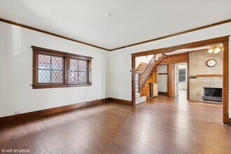 724 Foster St in Evanston, IL - Building Photo - Building Photo