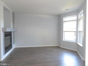 113 Dresher Woods Dr in Dresher, PA - Building Photo - Building Photo