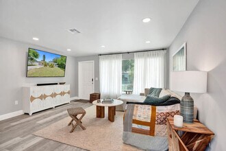 1587 NE 30th St, Unit SI ID1503921P in Pompano Beach, FL - Foto de edificio - Building Photo