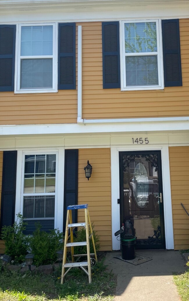 property at 1455 Inverness Dr