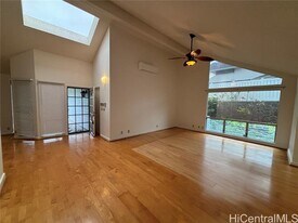 177 Pinana St in Kailua, HI - Building Photo