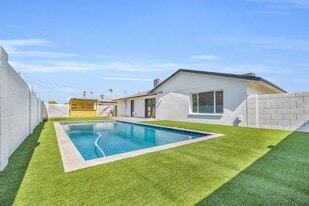 1219 E Riviera Dr in Tempe, AZ - Building Photo