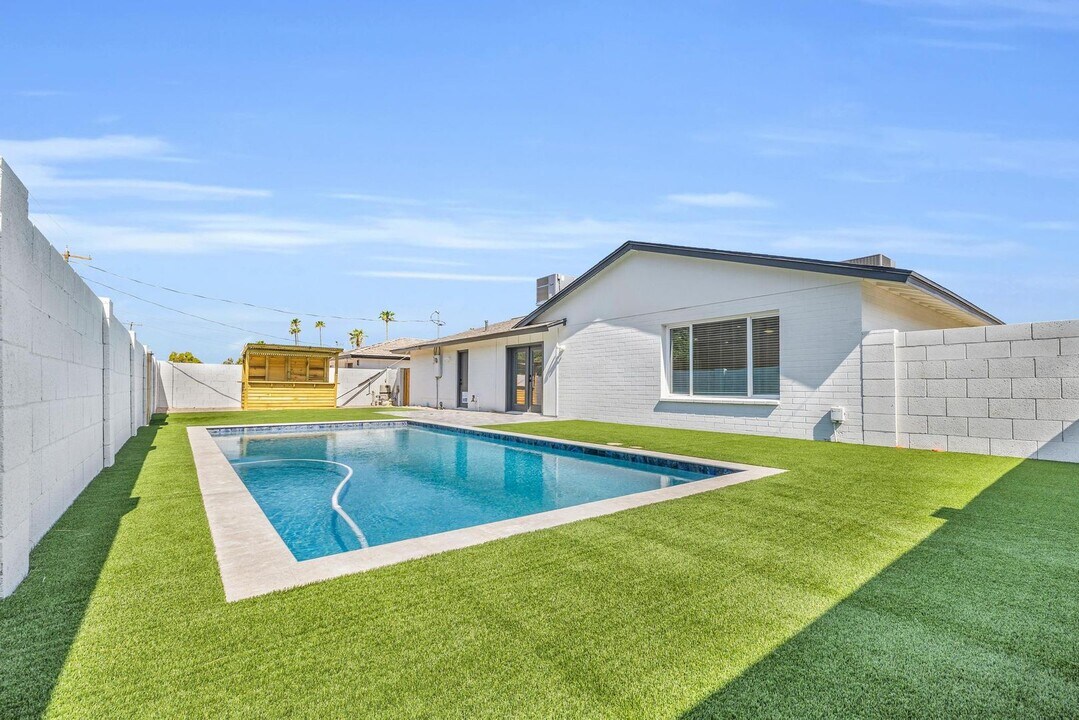 1219 E Riviera Dr in Tempe, AZ - Building Photo