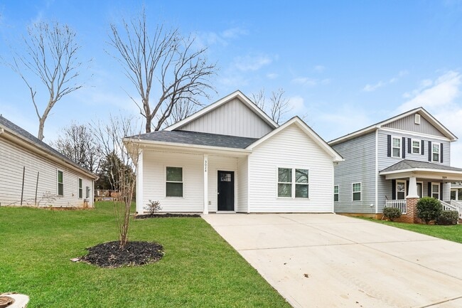 3028 Celia Ave in Charlotte, NC - Building Photo - Building Photo
