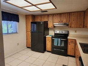 2685 Sabal Springs Cir in Clearwater, FL - Building Photo - Building Photo