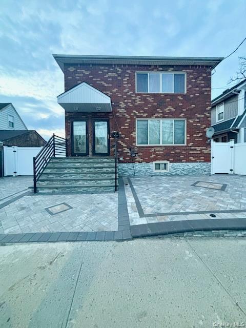 property at 139-10 254th St