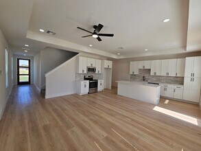 620 Avenue F Ave in Midlothian, TX - Building Photo - Building Photo