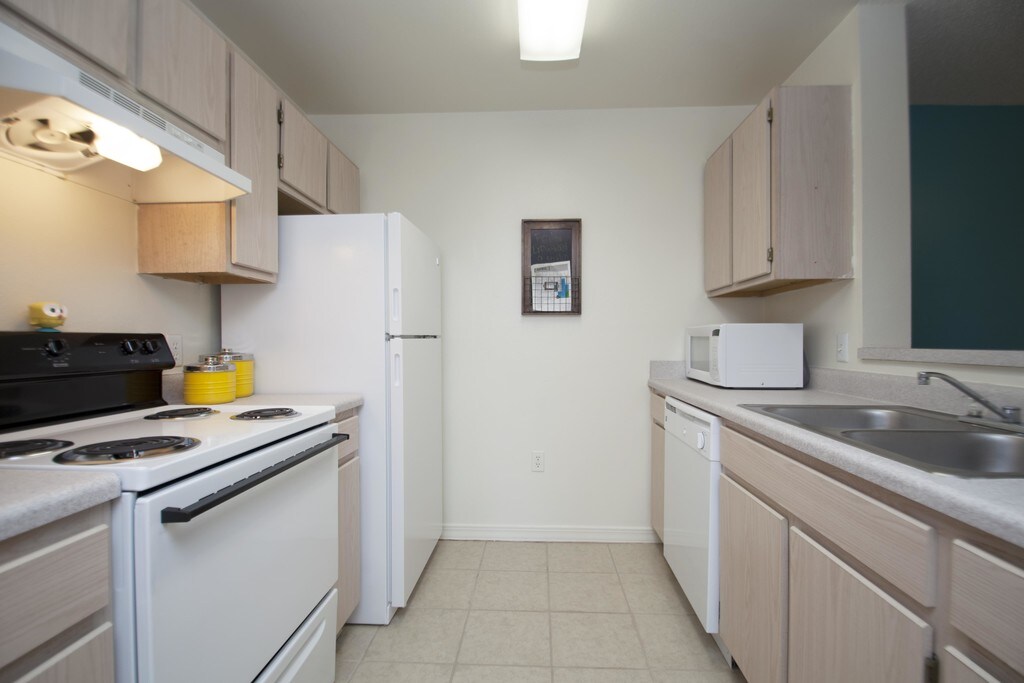 Lexington Crossing Apartments in Gainesville, FL