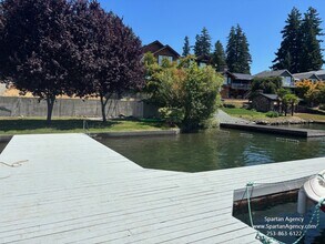 1020 184th Ave Ct E in Lake Tapps, WA - Building Photo - Building Photo