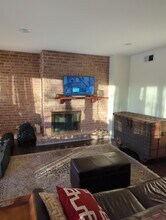 5529 E Lake Dr in Lisle, IL - Building Photo - Building Photo