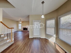 1501 Jade Cove Dr, Unit 1212 in Powder Springs, GA - Foto de edificio - Building Photo