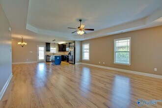 5010 Montauk Trail SE in Owens Cross Roads, AL - Building Photo - Building Photo