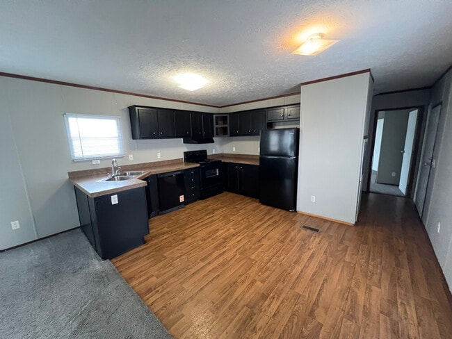 133 Burch St in Hopkinsville, KY - Foto de edificio - Building Photo