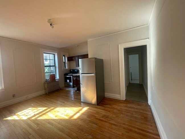 1 Noll Pl, Unit 6 in Newark, NJ - Building Photo - Building Photo