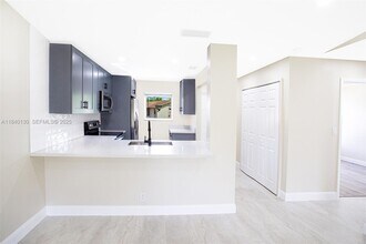 9431 Boca Cove Cir in Boca Raton, FL - Building Photo - Building Photo