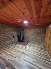 3741 Los Padres Dr in Frazier Park, CA - Foto de edificio - Building Photo