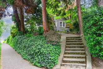 3901 S Court St in Seattle, WA - Building Photo - Building Photo