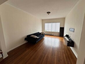 118 W 11th St in Bayonne, NJ - Building Photo - Building Photo