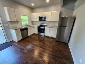 1519 Olympian Way SW in Atlanta, GA - Building Photo - Building Photo