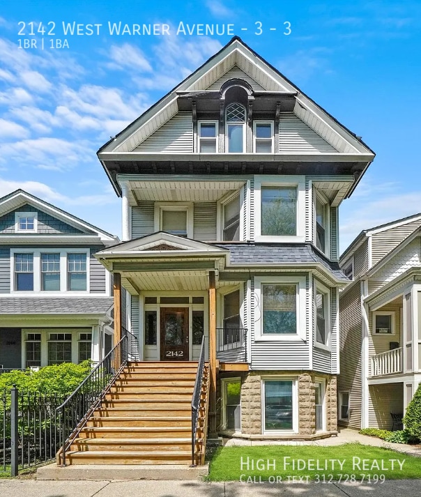 property at 2142 W Warner Ave