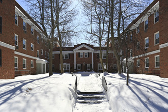 Courtyard Apartments in Shaker Heights, OH - Building Photo - Building Photo