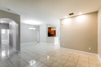 17321 SW 93rd Ave in Palmetto Bay, FL - Foto de edificio - Building Photo