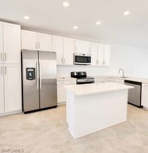 15940 Grassland Ln, Unit 2526 in Punta Gorda, FL - Foto de edificio - Building Photo